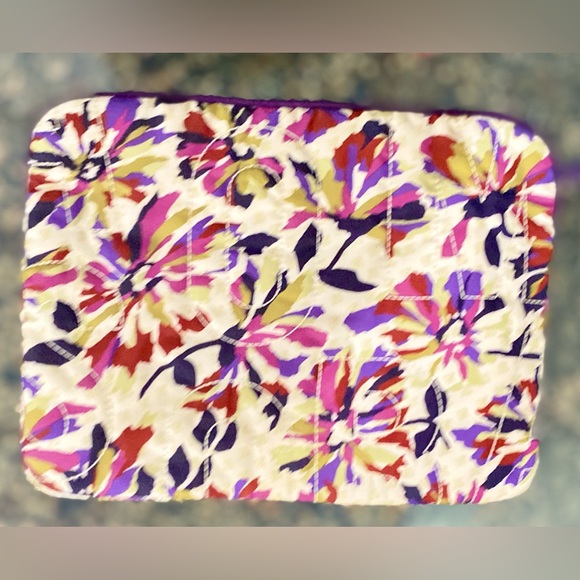 Marc Jacob Textile Wristlet Floral - Picture 3 of 17